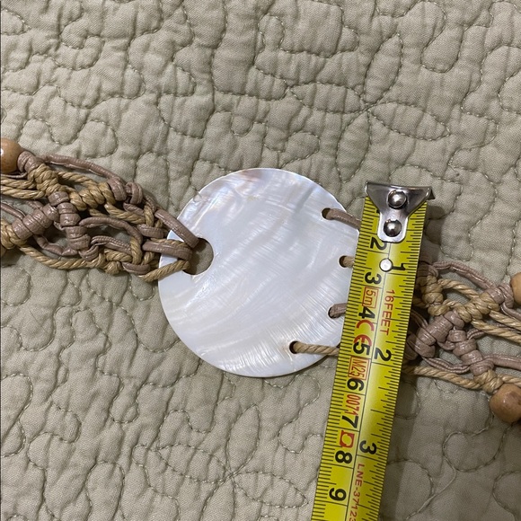 Macramé and beaded and mother of pearl fringe belt - Picture 4 of 4